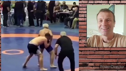 Awkward wrestling situations 😄