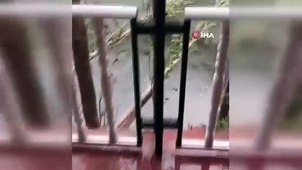 Şiddetli fırtına bir ilimizi yerle bir etti