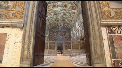 La Cappella Sistina si prepara ad accogliere il Conclave