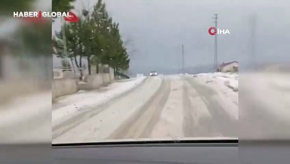 Tokat'ta "Kar bu kadar yağmadı" diyerek o anları kayda aldı