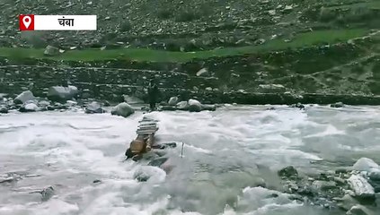लोगों की जान ले लेगा ये पुल, इसे पार करने से पहले 100 बार सोचना