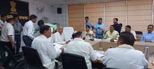 पेयजल योजनाओं पर महत्वपूर्ण बैठक: जल सुरक्षा का रास्ता आसान बनाएं 💧