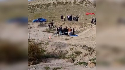 Nevşehir'de battaniyeye sarılıp toprağa gömülmüş erkek cesedi bulundu