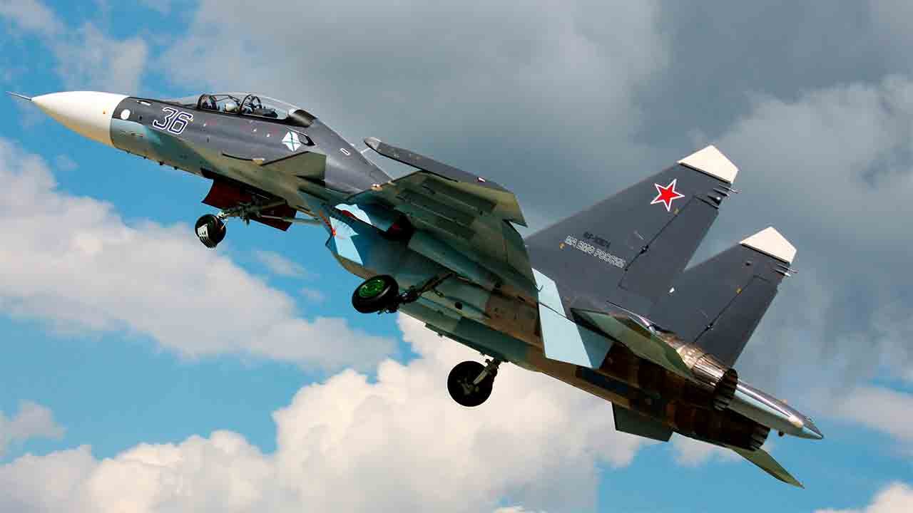 動画：ウクライナ、黒海で前例のない攻撃を実施　海軍ドローンでロシア戦闘機を撃墜