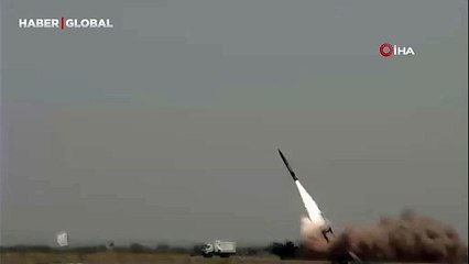 Pakistan'dan balistik füze denemesiyle gözdağı