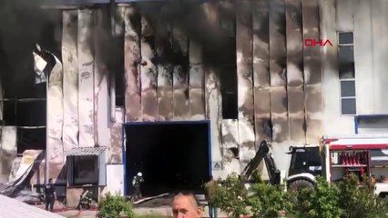 Tekirdağ'da fabrika yangını: Söndürme çalışmaları sürüyor
