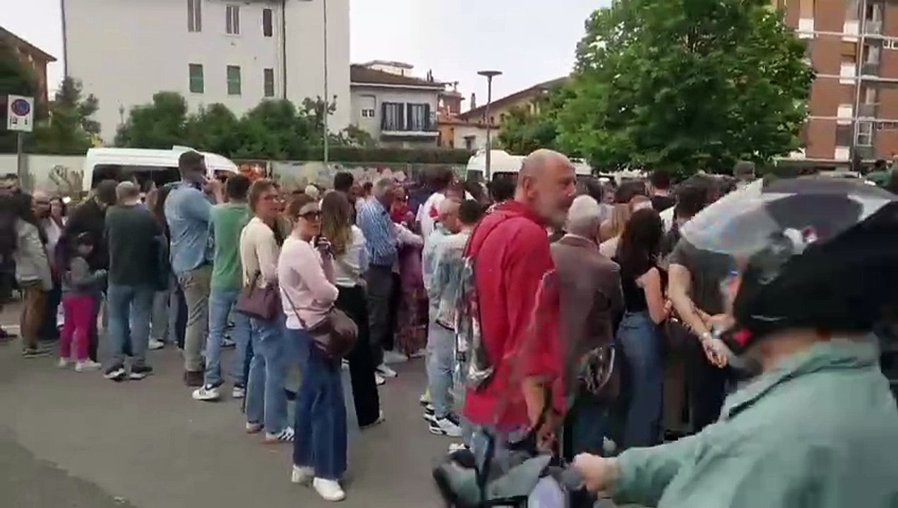 Pisa e il sogno Serie A, biglietti gratis per i maxischermi all'Arena: il caos in via Paparelli