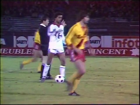 LYON - LENS - 1981 - SAISON 1981/1982 -