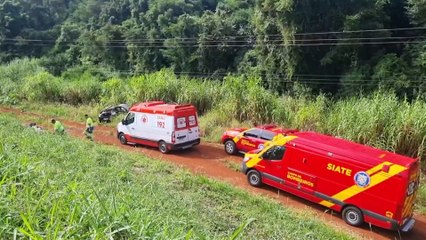 Capotamento deixa múltiplas vítimas na BR-277