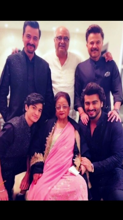Anil Kapoor Mother Nirmal Passes Away at 90  004