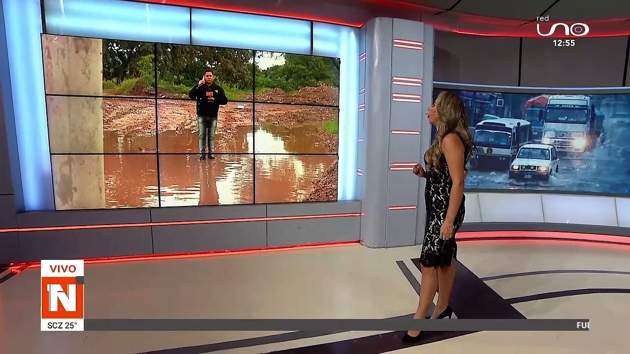 SCZ: DESAGUAN CASA INUNDADA
