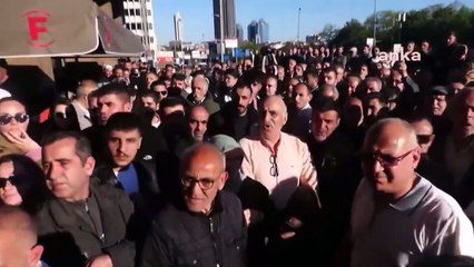 Mehmet Metiner Sırrı Süreyya Önder için gittiği taziyede yuhalandı