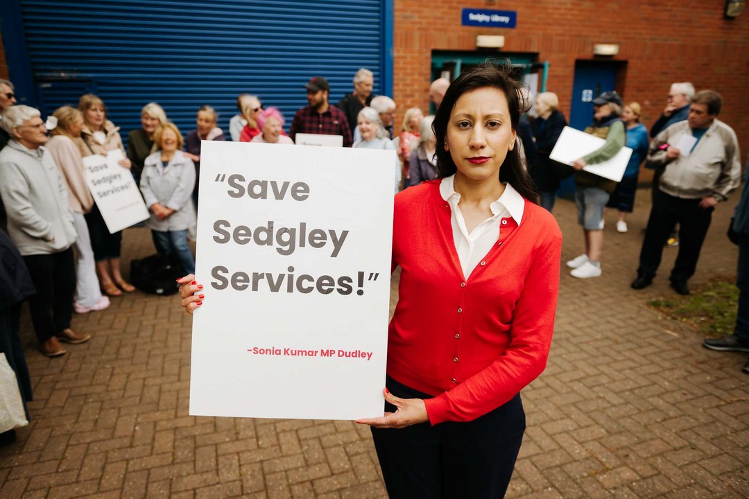 Protest to save Sedgley Services