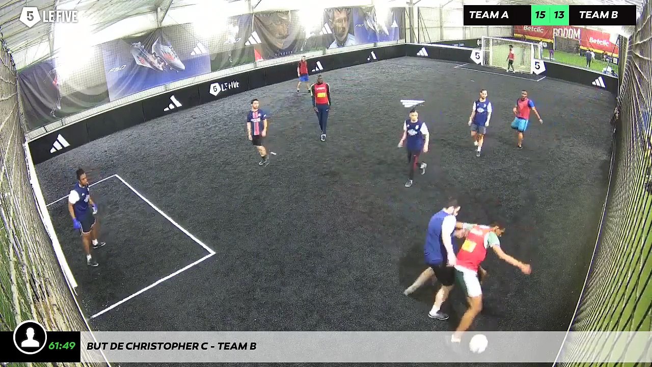 But de Christopher C - Team B