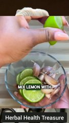 Mix Lemon And Garlic to be in good health !