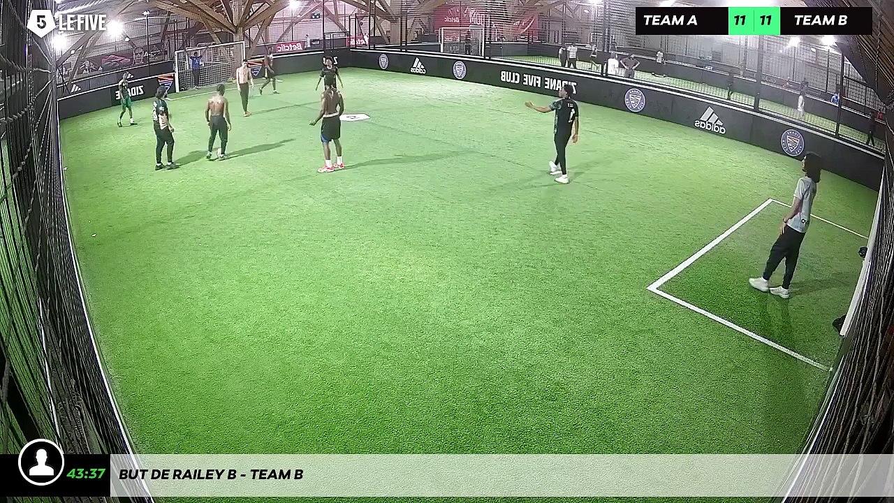 But de Railey B - Team B