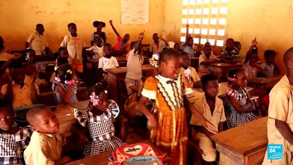 La educación en Costa de Marfil ahora será en lenguas locales además del francés