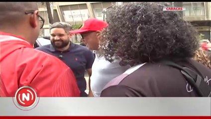 Caracas | Candidatos a la AN realizan recorrido casa por casa en San Agustín