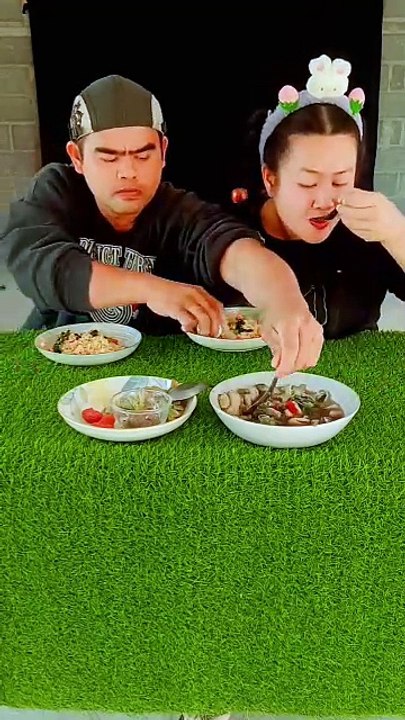 Funny Couple video