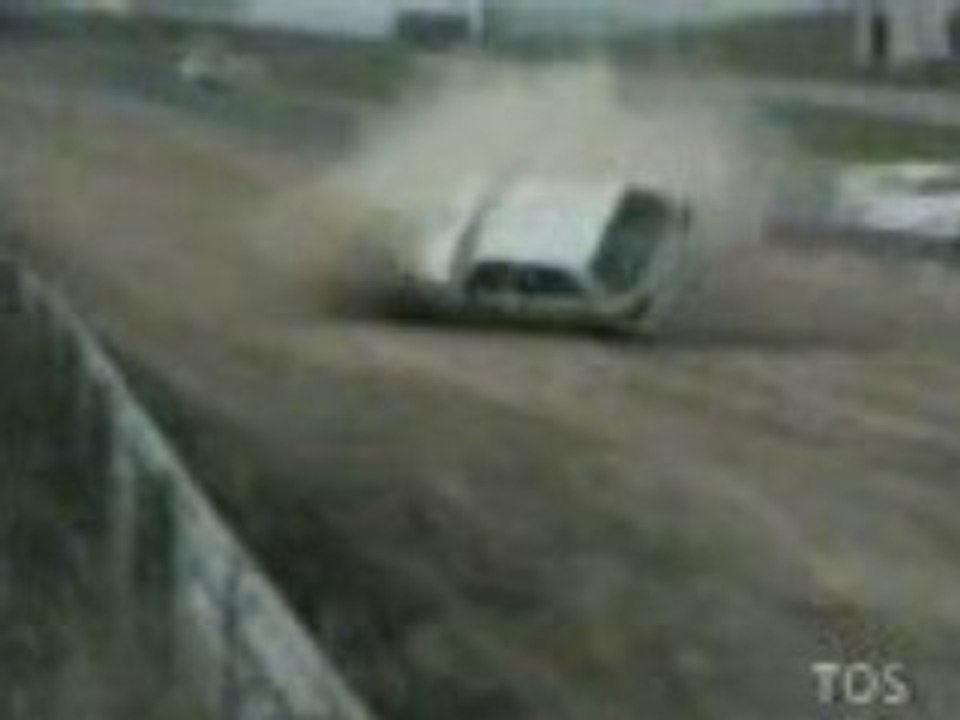 crash clio williams