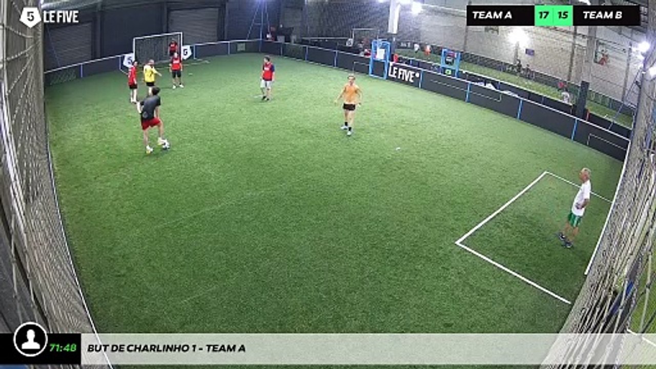 But de Charlinho 1 - Team A
