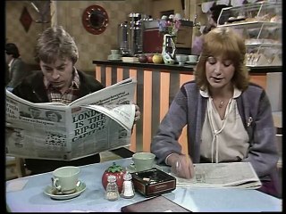 Shelley (1979) S01E01 - Moving In