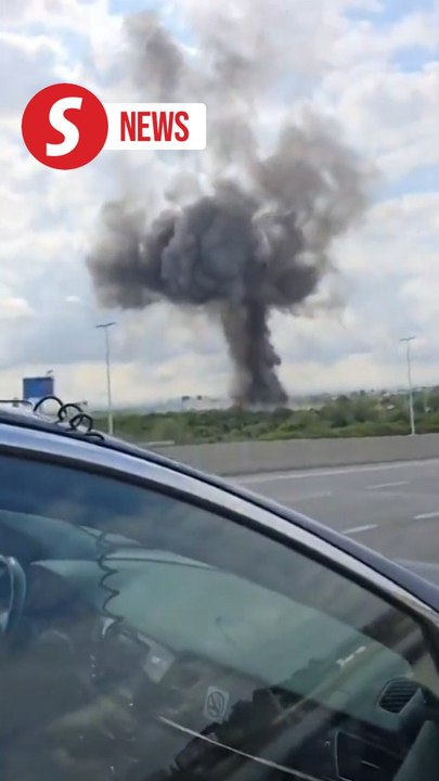Houthis fire missile near Tel Aviv airport