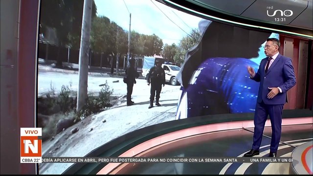 CBBA: EFECTIVOS POLICIALES LLEGAN A DESBLOQUEAR