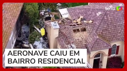 Avião de pequeno porte cai sobre casa e deixa dois mortos na Califórnia