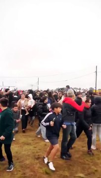 Locura por Scaloni en Córdoba: corrió el Desafío Río Pinto y desató la ovación popular