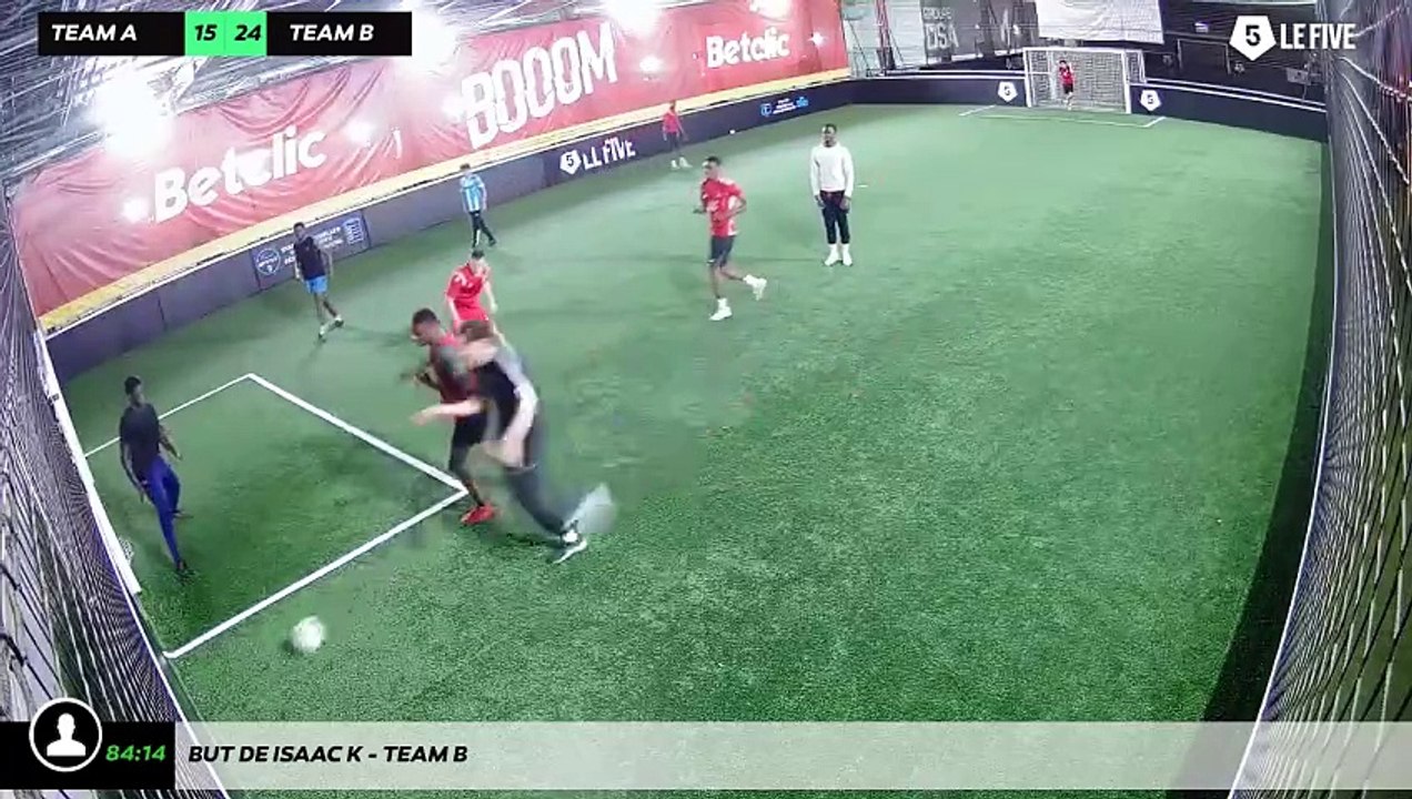 But de Isaac K - Team B