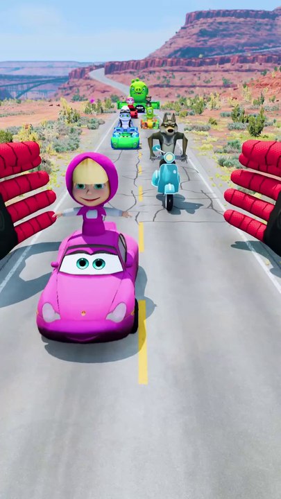 Mascha und der Gummi Bär & Funny Rides Crossing Hands Trap!