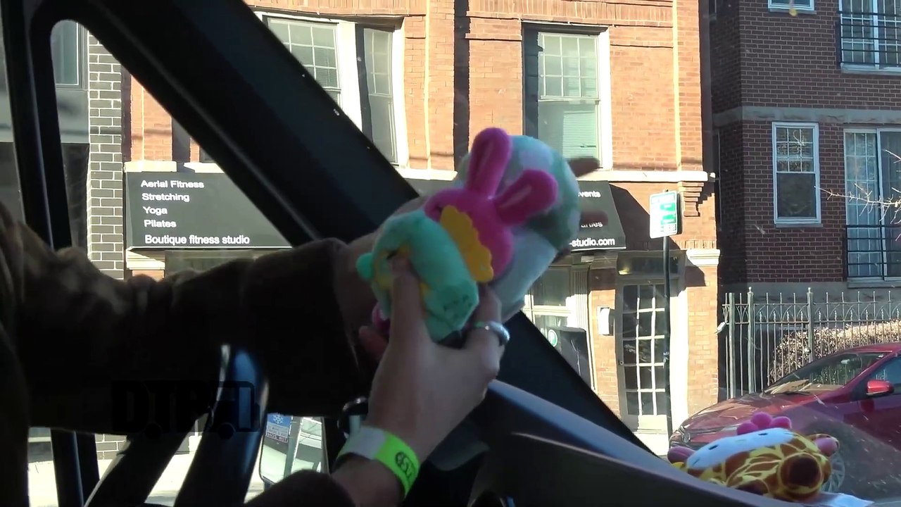 Grace Enger - BUS INVADERS Ep. 2038