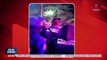 Policías lanzan gas pimienta a asistentes de la Feria de Manzanillo