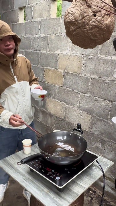 mukbang tawon
