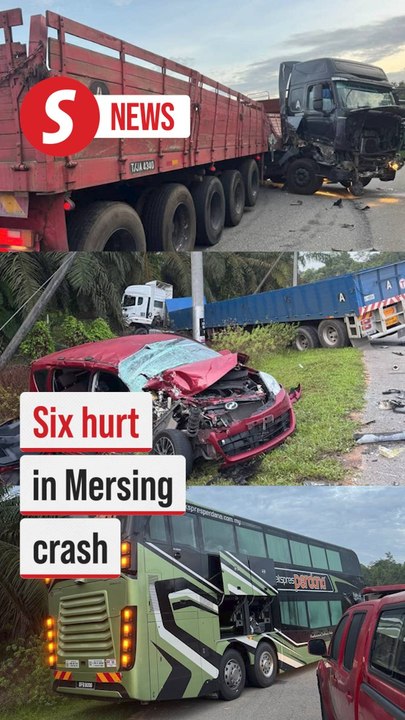 Six injured in crash involving four vehicles in Mersing
