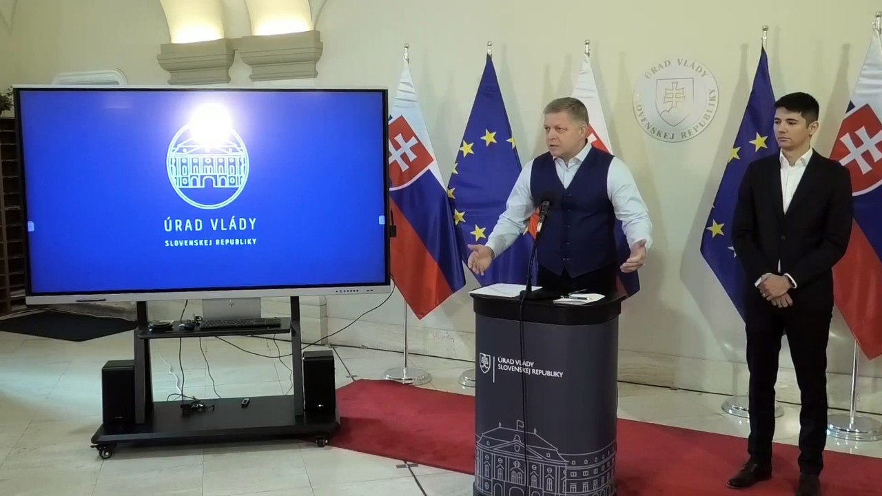 ZÁZNAM: Premiér je pripravený podpísať dohodu k zrušeniu nedeľných diskusií