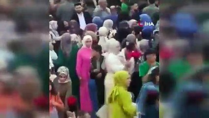 Düğün magandası havaya ateş açarken kuzenini vurdu