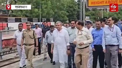 जोधपुर स्टेशन पर रेल मंत्री अश्विनी वैष्णव से बोला यात्री-लिफ्ट खराब है...इतना कहते ही पहुंच गए इंजीनियर