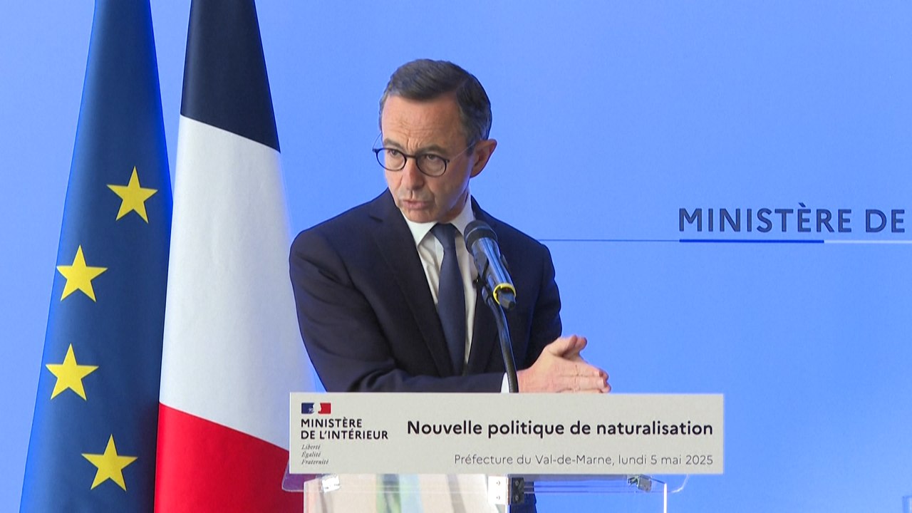 Bruno Retailleau durcit les critères de naturalisation