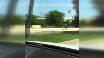 Bursa'da seyir halindeki otomobil alev alev yandı