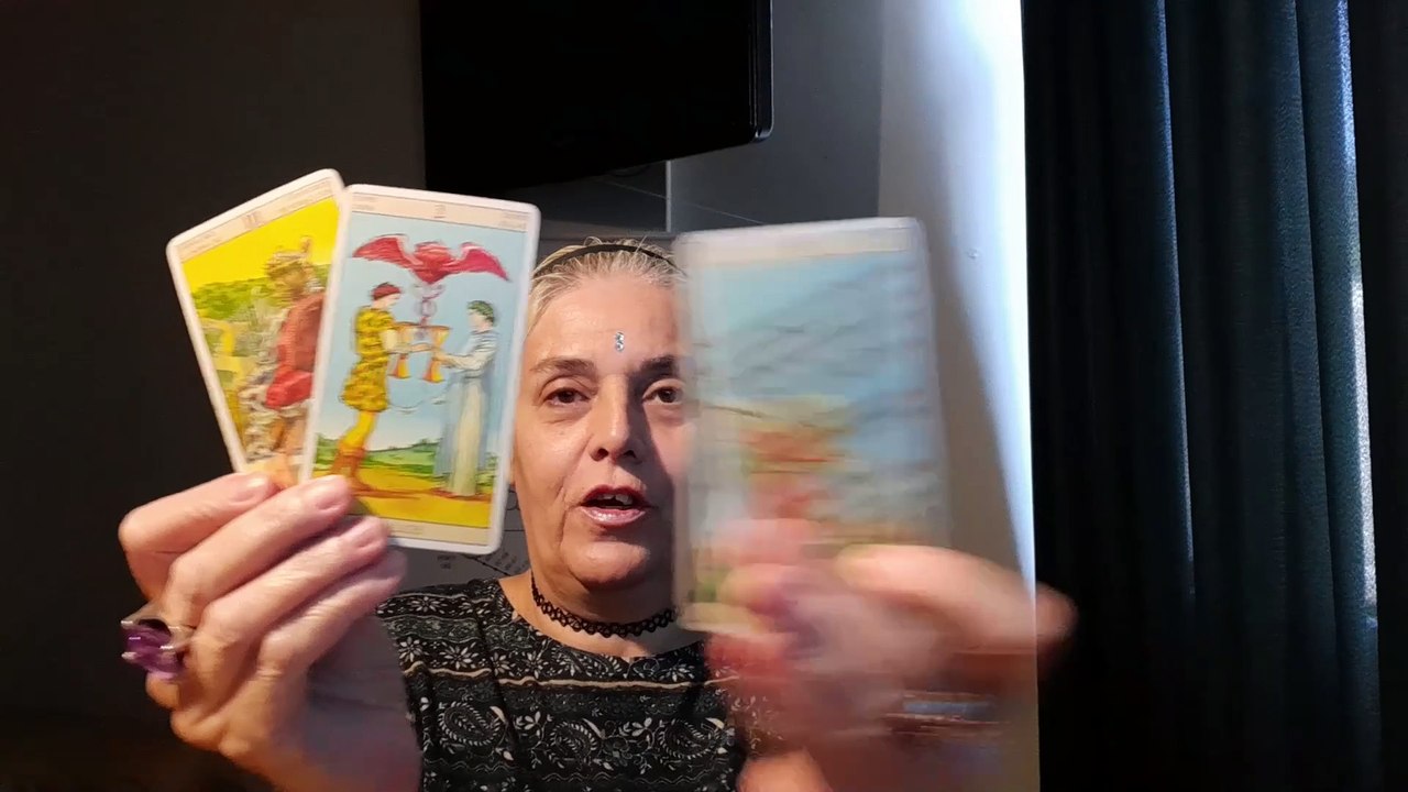 Signos e Tarot de 04 a 10 de maio de 2025