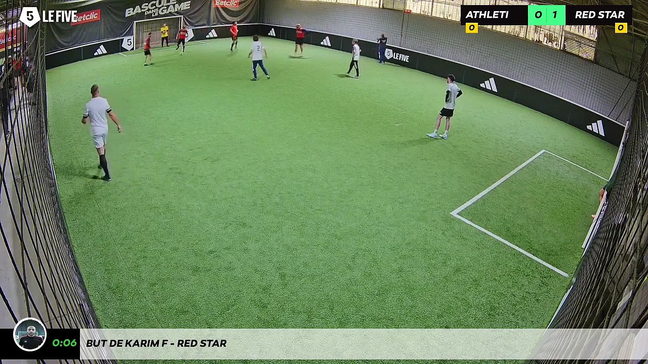 But de Karim F - Red Star