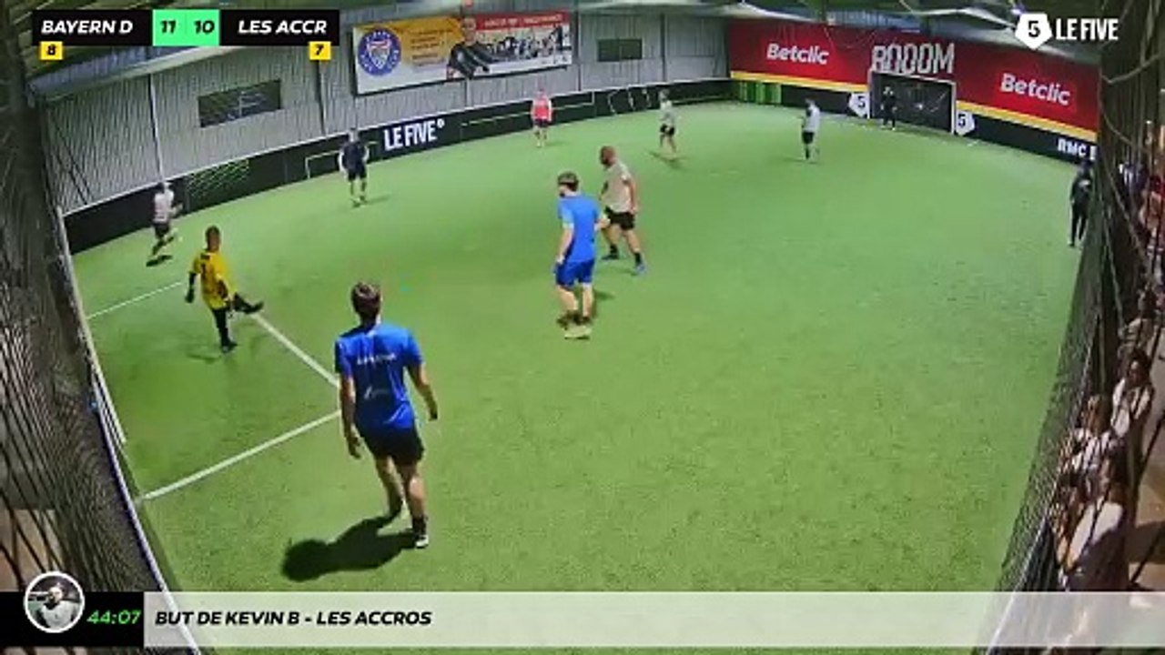 But de Kevin B - Les Accros