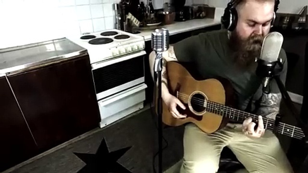 Chris Kläfford - The Seventh Trumpet - Kitchen Session Episode 4