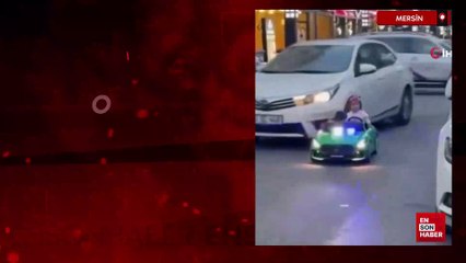Mersin'de otomobil çocuğun bindiği akülü araca çarptı