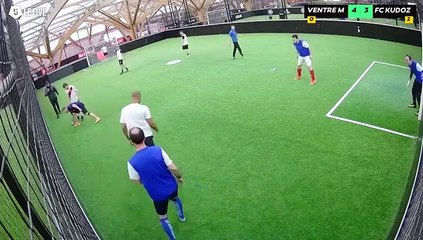 Ventre Mou - Fc Kudoz 05/05 à 20:10 - Football Terrain 3 (LeFive P18)