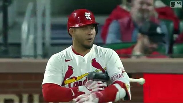 Willson Contreras pega su quinto jonrón de la temporada