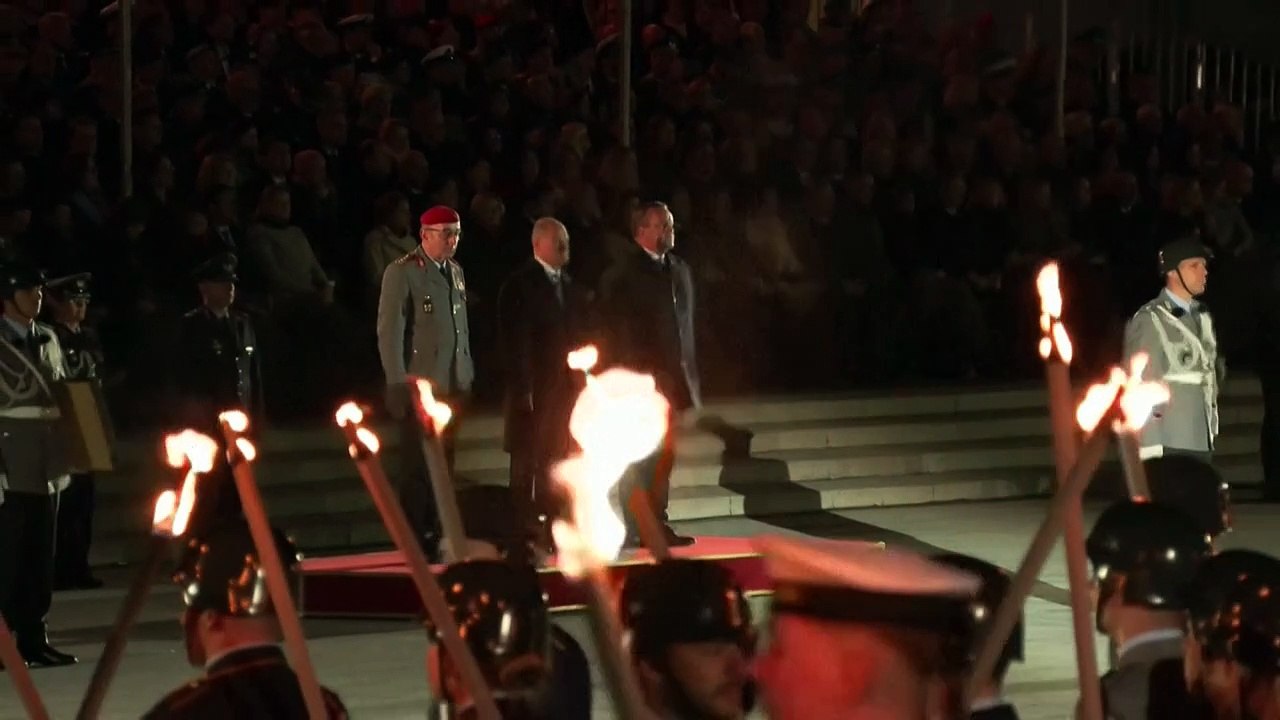 Abschied als Bundeskanzler: Großer Zapfenstreich für Scholz