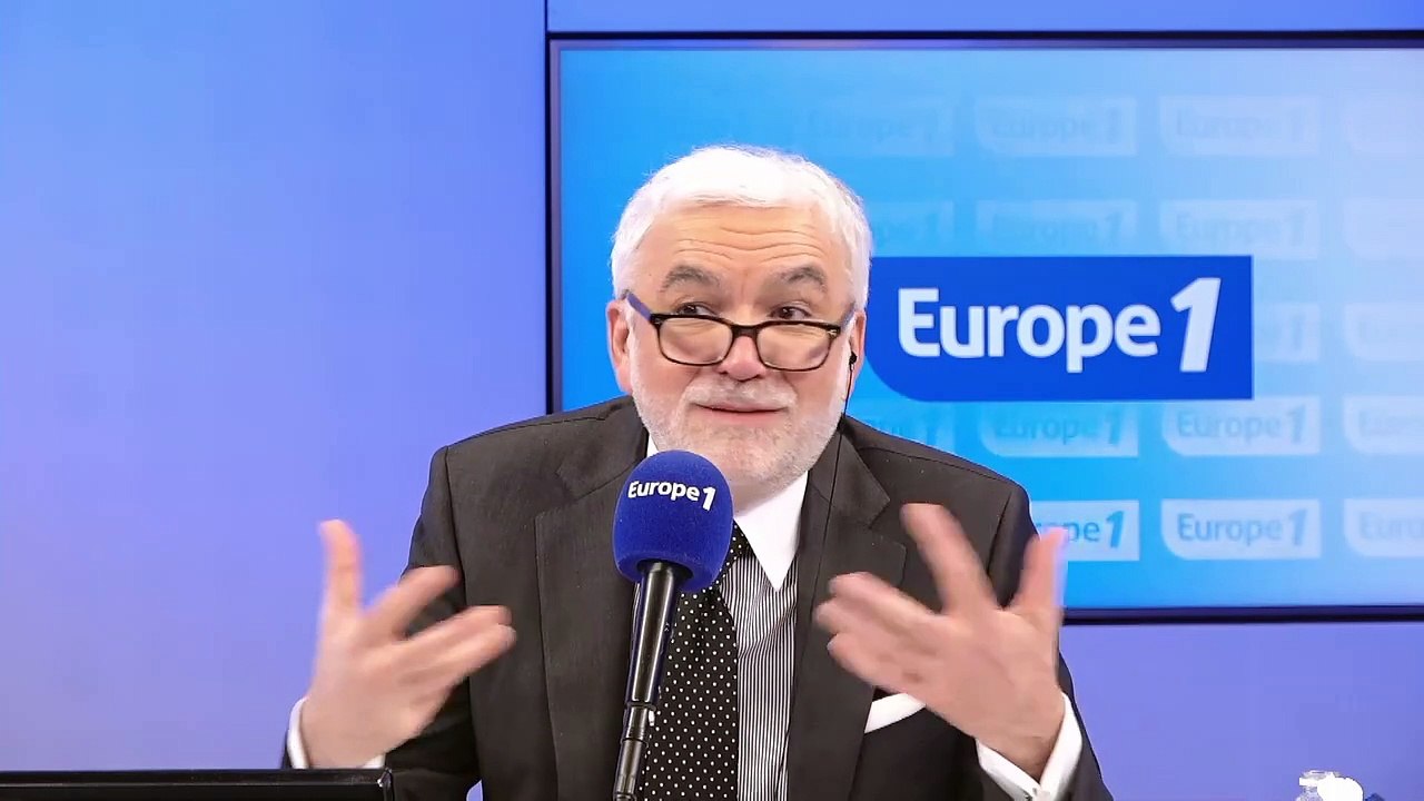 Pascal Praud et vous - «Excuses» de Darmanin sur les incidents au Stade de France : «Un ministre de l'Intérieur hors période électorale aurait dû démissionner»